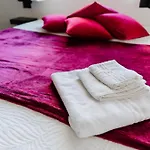 Black And White Otranto