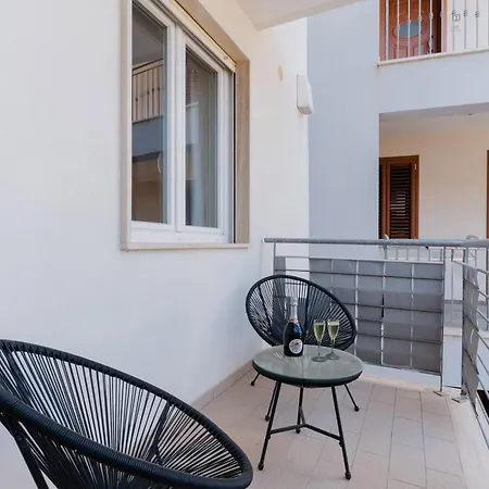 Casa vacanze Black And White Otranto